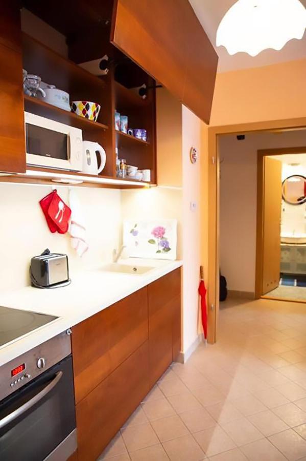 Lovely Home - Free Parking Budapeste Exterior foto